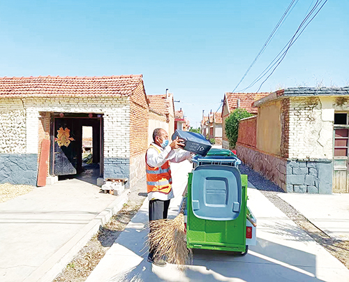 夏格庄镇 垃圾车2.jpg